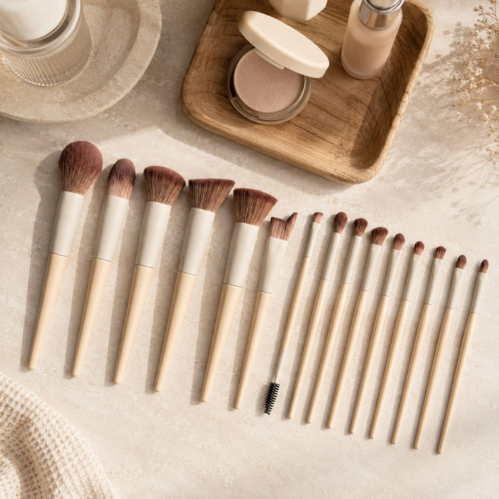 Technique PRO Dover Makeup Brush Set - 18 Professional Brushes