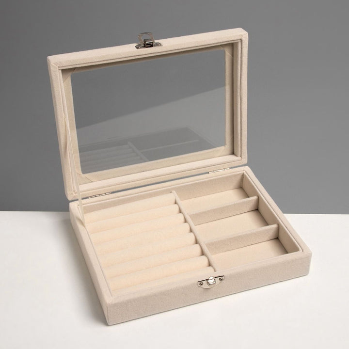 UNIQ Velvet Touch Jewellery box 20 x 15 x 4.5 cm - Beige – image 4