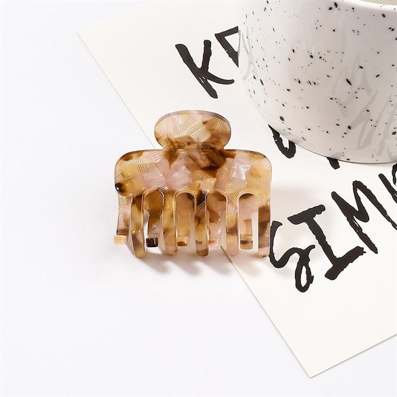 Chris Rubin Anna Hair Claw - Light brown - Hair Accessories | Fashiongirl