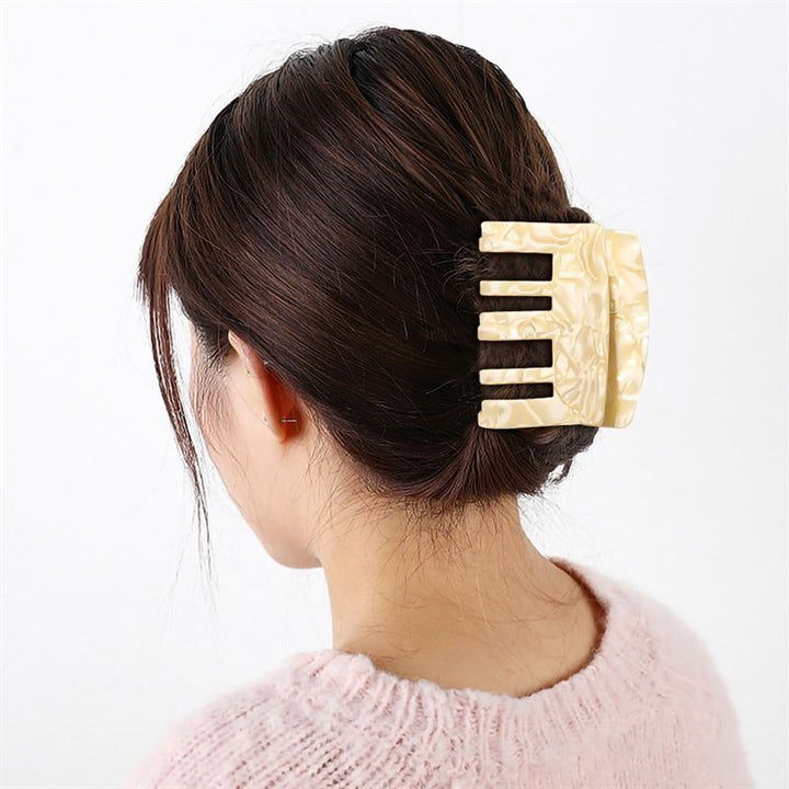 Chris Rubin Felia Hair Claw - Blush - Hair Accessories | Fashiongirl