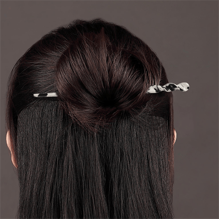 Chris Rubin Jade Hair Stick - White Marble - | Fashiongirl