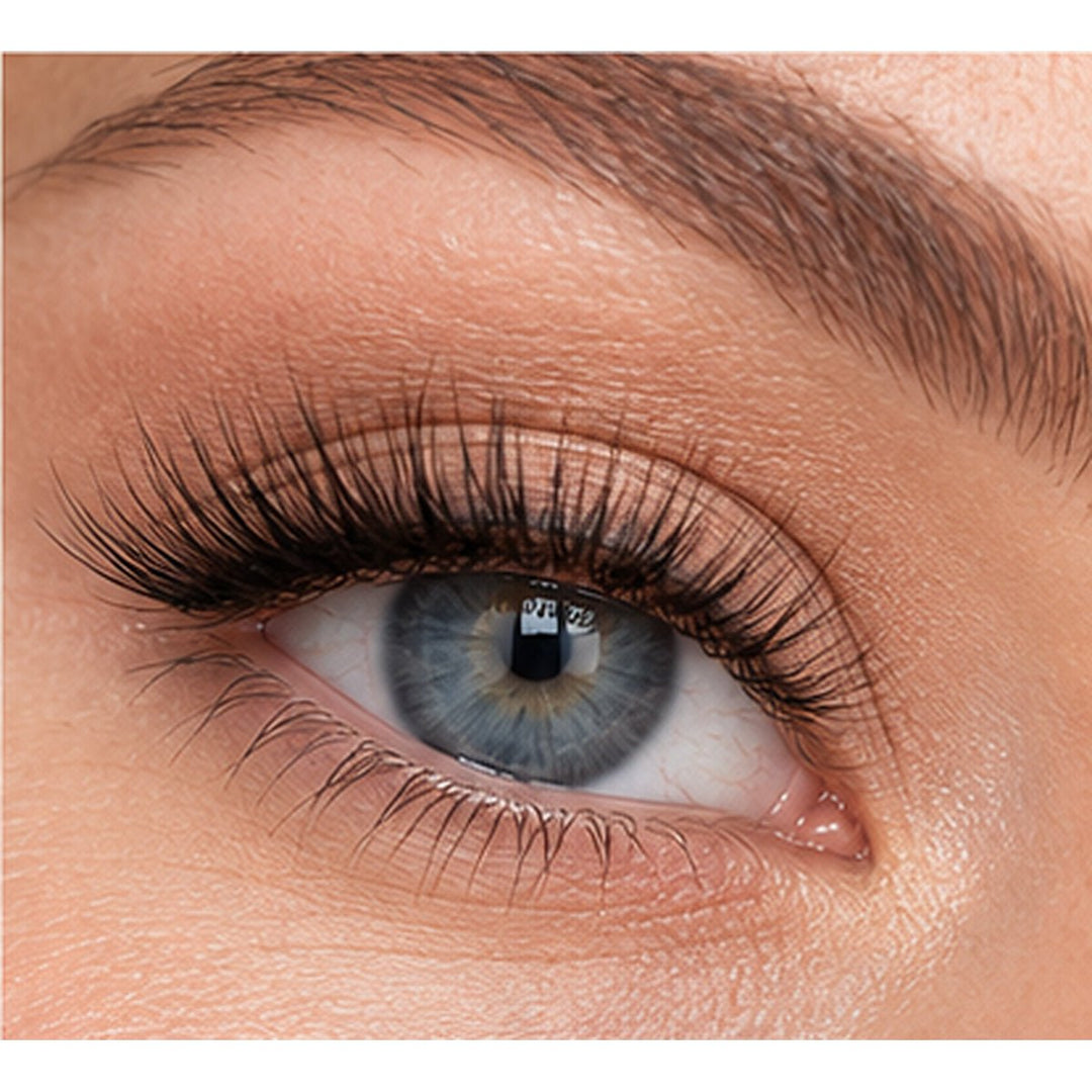 Magnetic Eyelashes with Applicator and Mirror Case - Black – image 6