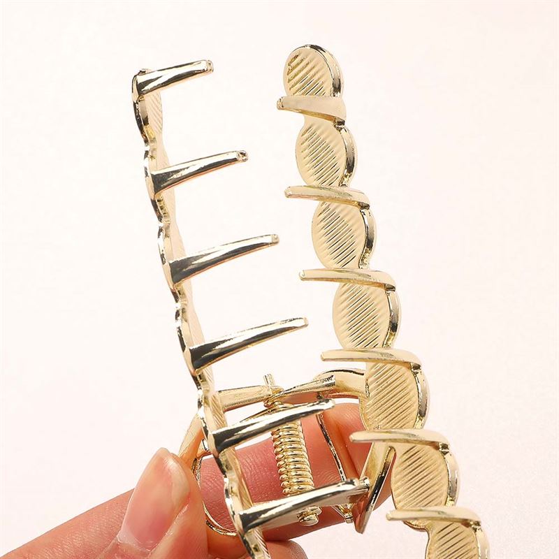 SOHO Becca Hair Claw - Hazelnut - Hair Accessories