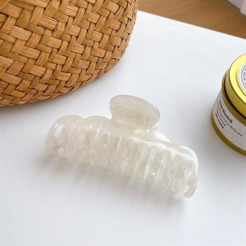 SOHO Cloud Hair Claw - White - Hair Accessories