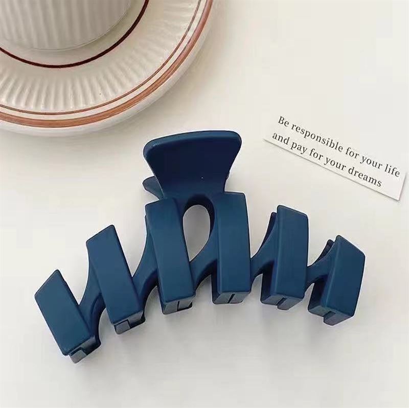 SOHO Just Hair Claw - Navy - Hair Accessories