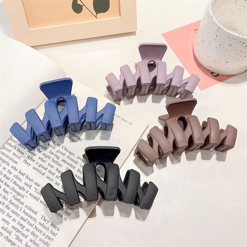 SOHO Just Hair Claw - Navy - Hair Accessories