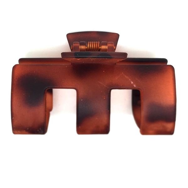 SOHO Tortoise Hair Claw - Hair Accessories