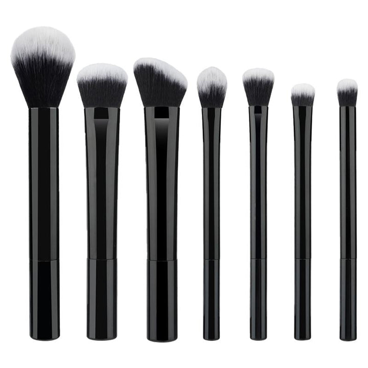 Technique PRO Chic Makeup Brush Set, 7 pcs - Black - 