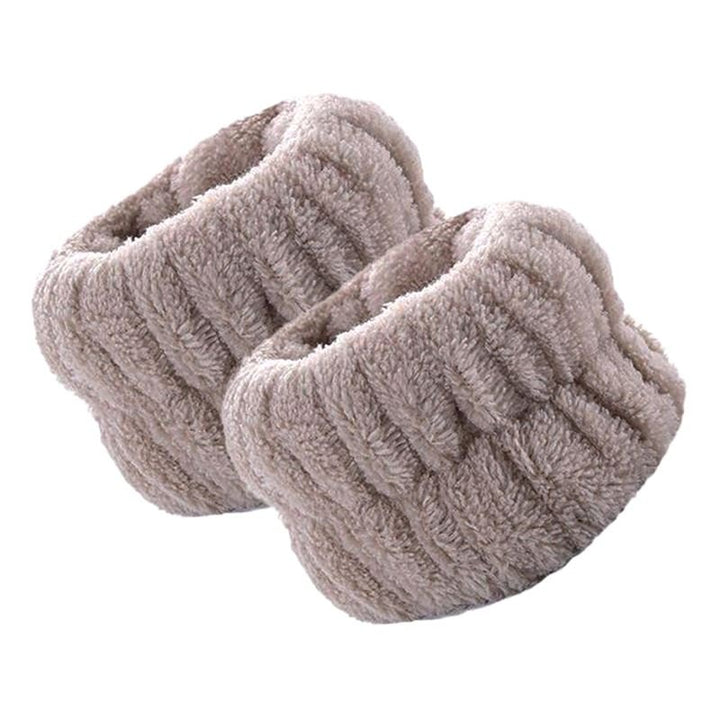 UNIQ Spa Blush Hairband and Wristband - Grey - | Fashiongirl